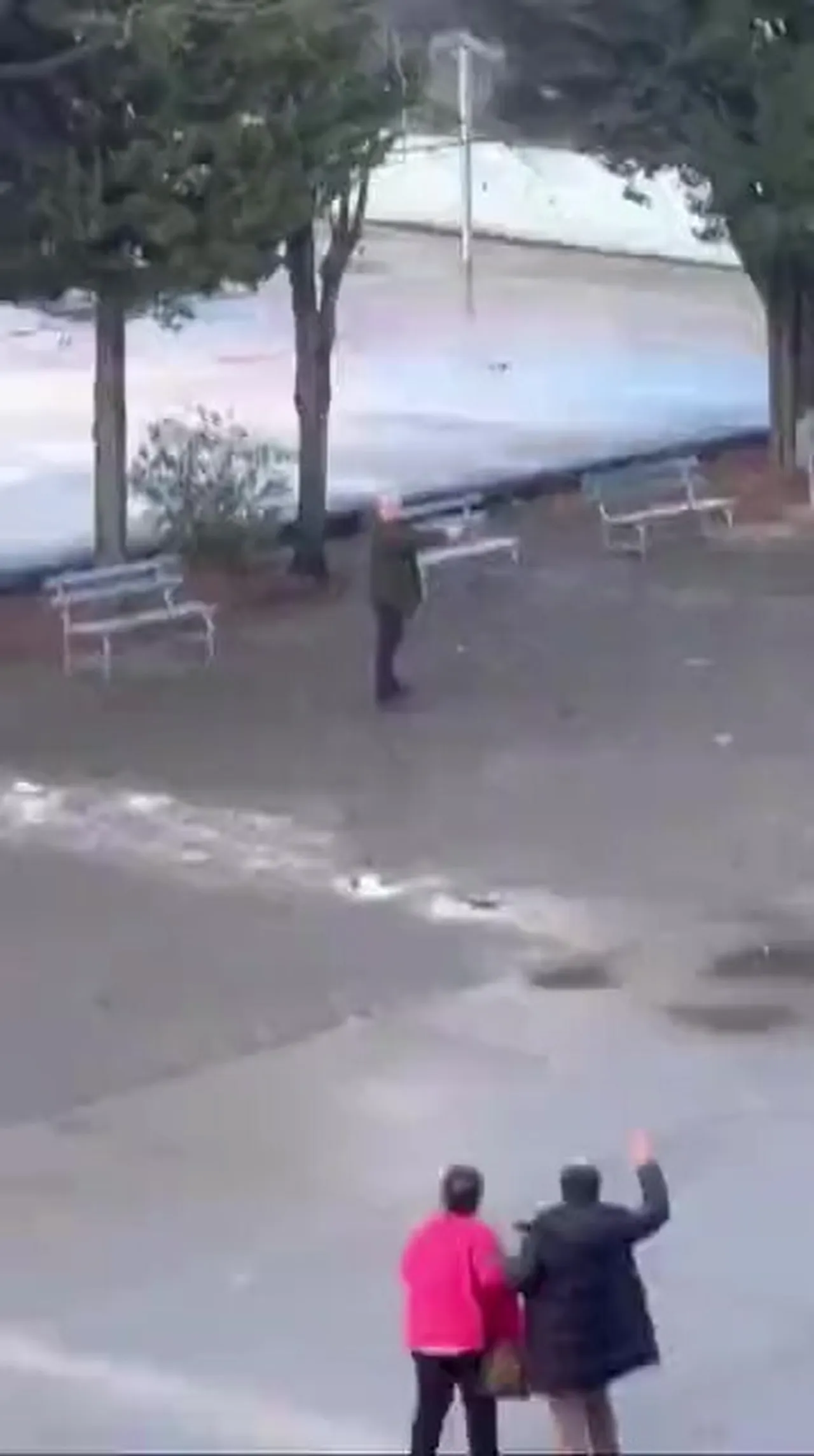 Okul bahçesinde rehine krizi: Baba serbest, şantajcı tutuklandı!