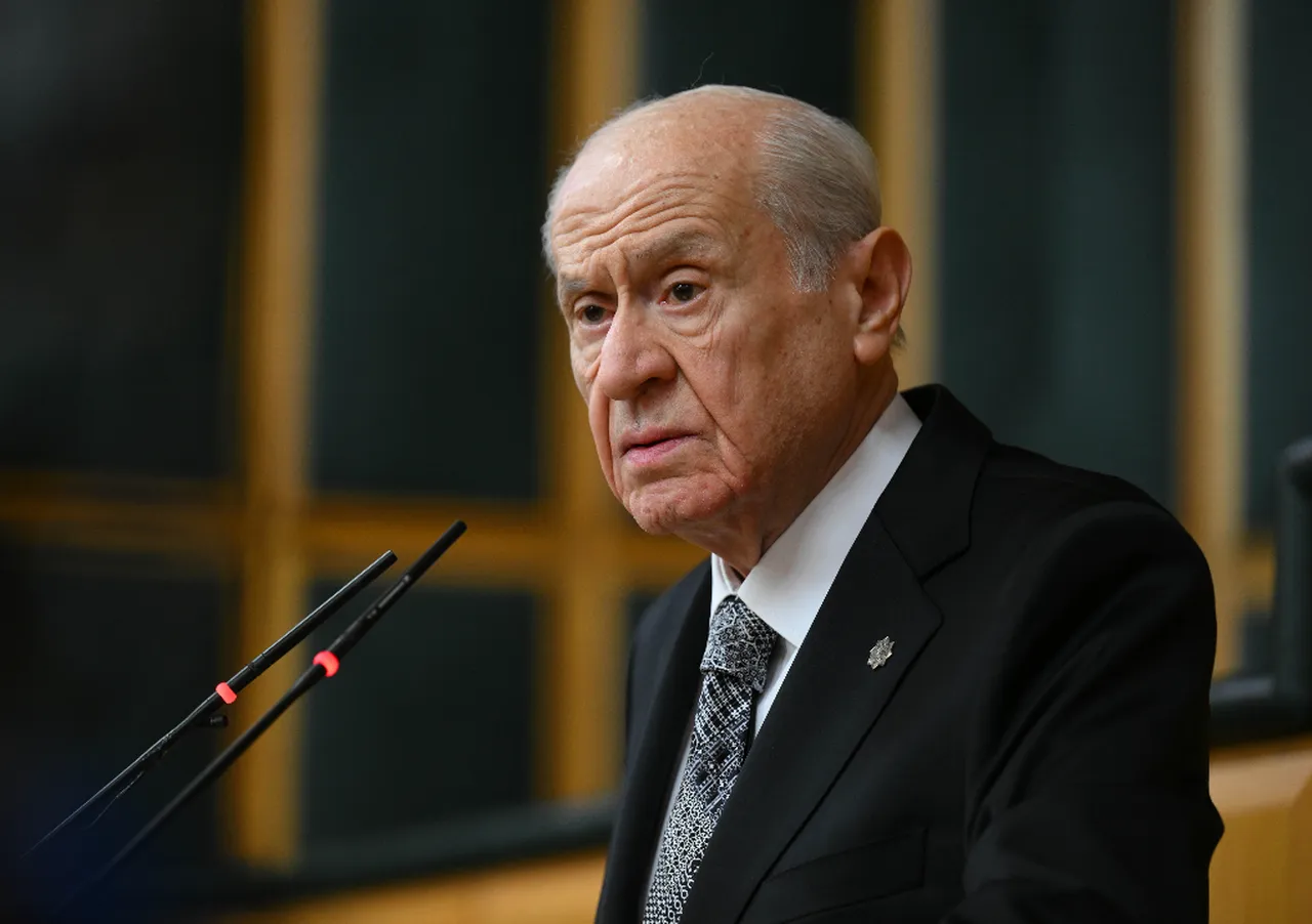 Devlet Bahçeliden yeni yıl mesajı: Çalkantılı bir yılı geride bırakıyoruz