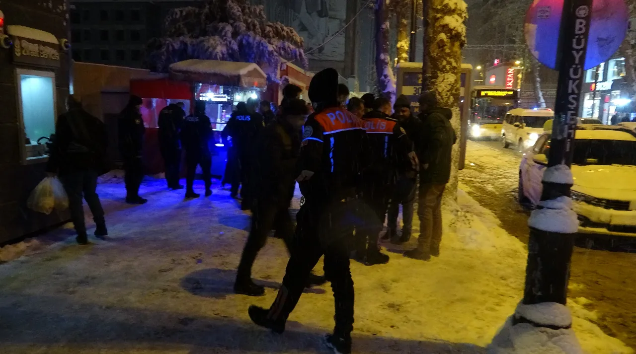 Kadınların kavgasında bıçaklar konuştu! 19 yaşındaki Sena Nur Doğan öldü