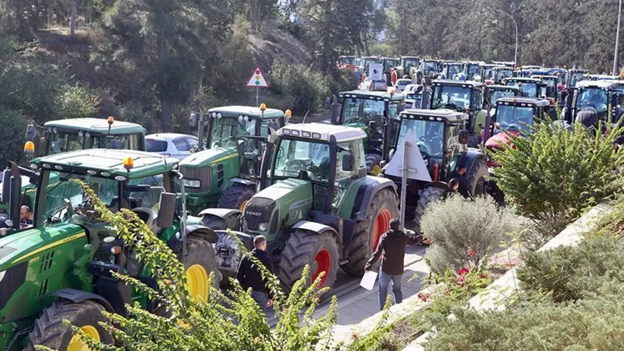 KKTC’de Rum çiftçilerden sınır ihlali