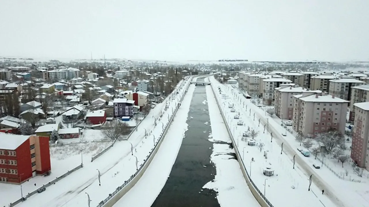 Meteoroloji'den tam 45 kente sarı kodlu uyarı! Yeni yıl kar yağışıyla geliyor