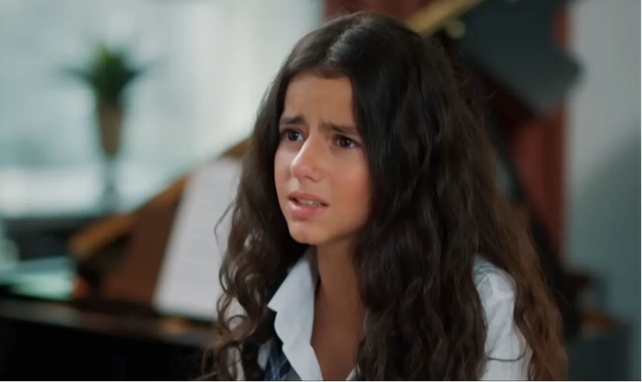 Mina Akdin kimdir, kaç yaşında? İşte oynadığı diziler ve kariyeri