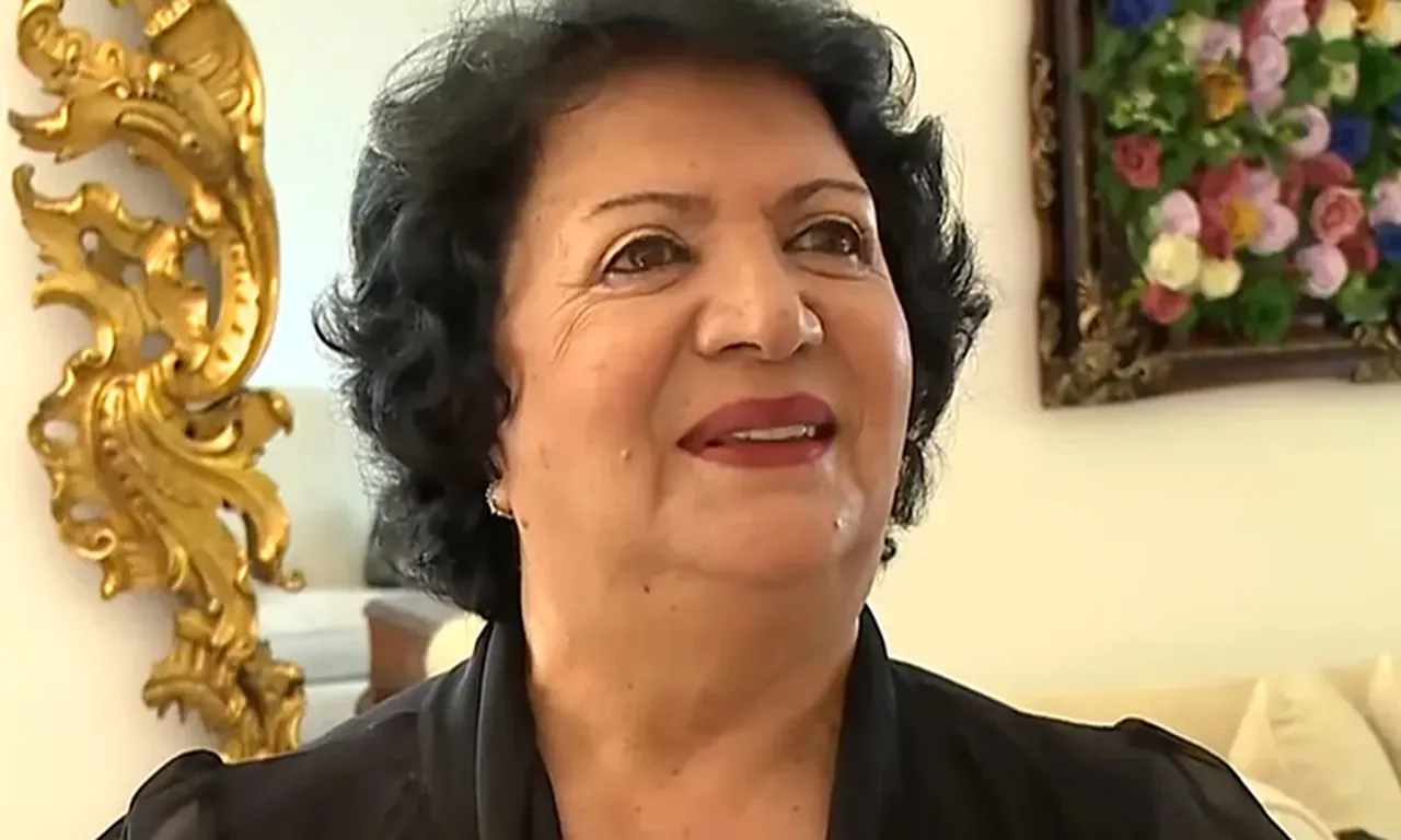 Özcan Deniz’in annesi Kadriye Deniz’den kötü haber! Hastaneye kaldırıldı