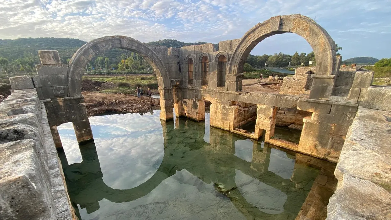 Roma’nın ‘şifalı su kompleksi’ ortaya çıkıyor