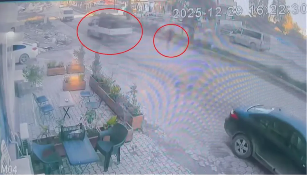 Yüreklerin ağza geldiği an! Çocuk saniyelerle ölümden döndü