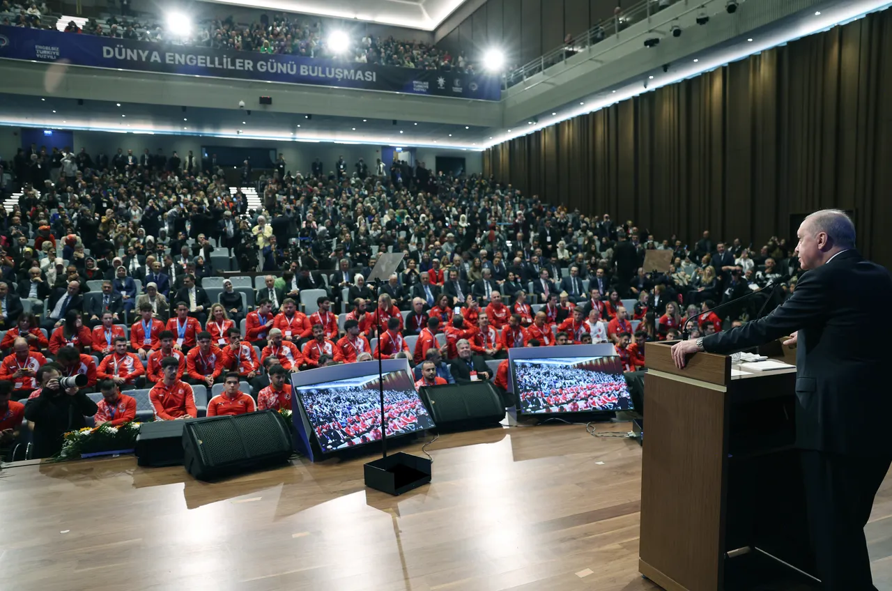 Engellilere özel yeni eylem planı geliyor! Cumhurbaşkanı Erdoğan: Ne yapıyorsak samimiyetle yapıyoruz