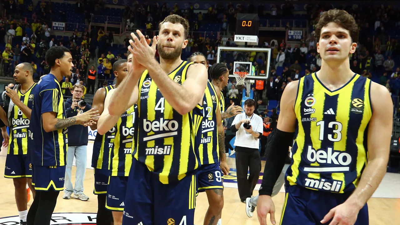 Olympiakos-Fenerbahçe Beko maçı ertelendi! İşte sebebi...