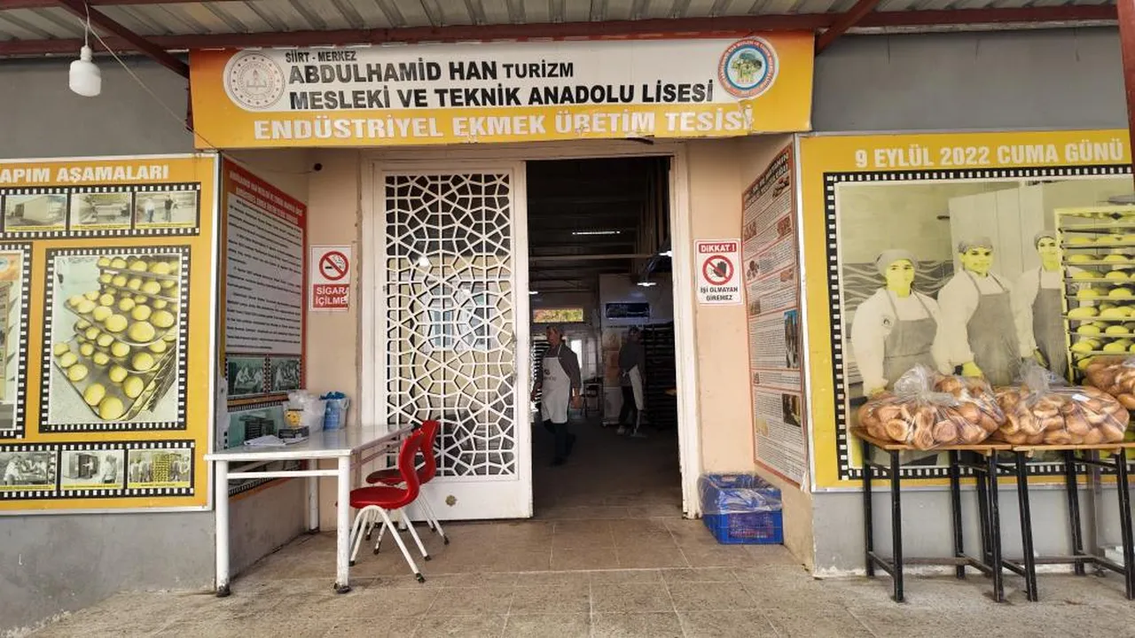 Siirt Abdülhamid Han Turizm Mesleki ve Teknik Anadolu Lisesi