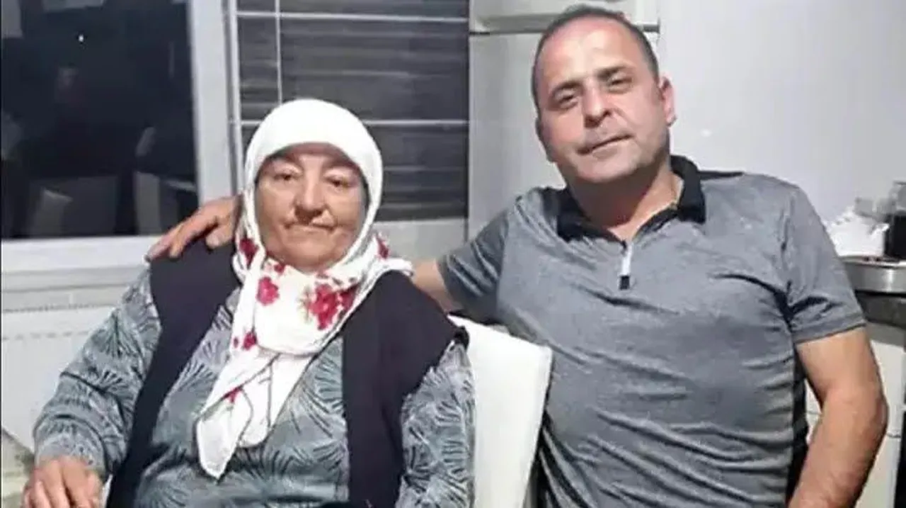 Gülseren Alkaya ve oğlu Mehmet Akif Alkaya