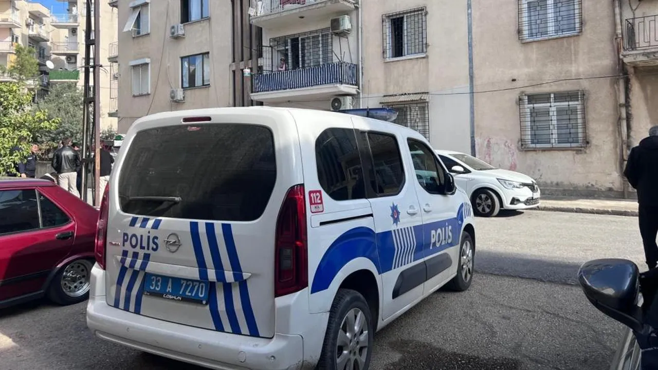 3 kişiyi öldürüp bacağından vurularak yakalanmıştı! Cezaevine gönderildi