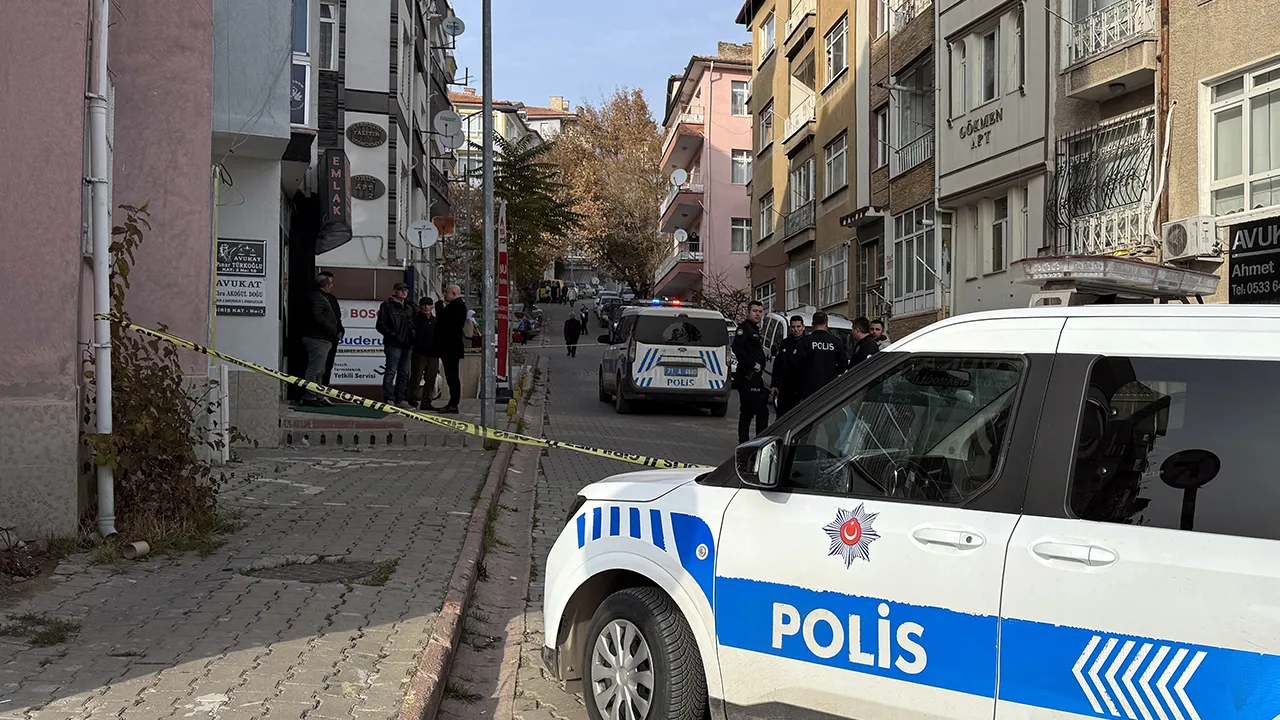 Boşanma görüşmesi kanlı bitti! Kayınpeder gelinini ve kız kardeşini vurdu