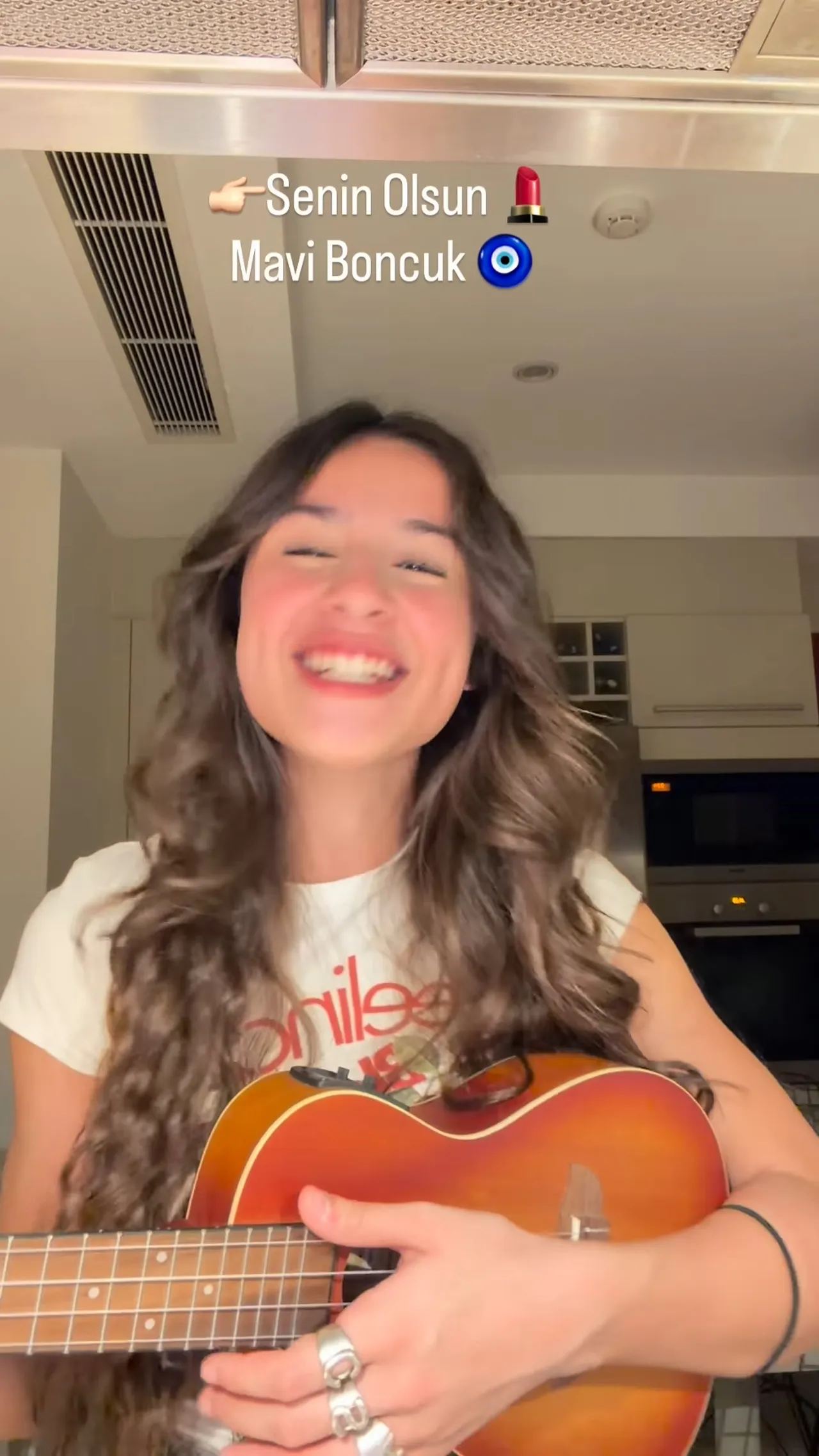 Ceylin Selin Arslan müzik listelerinde üst sırada! Babası Uğur Arslan’ı geride bıraktı