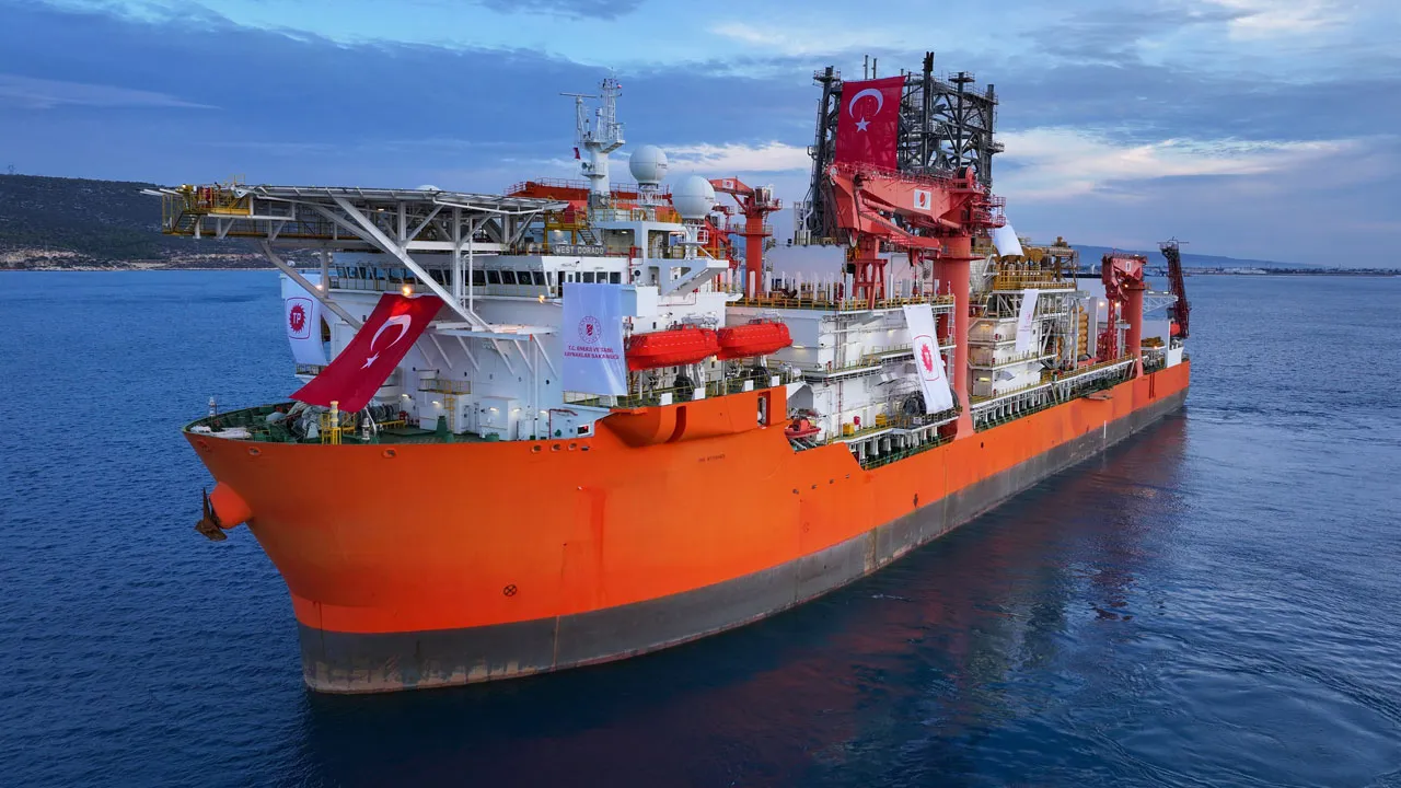 Enerji filomuzun 6. sondaj gemisi Türkiye'ye geldi! Görev yeri şimdiden belli oldu