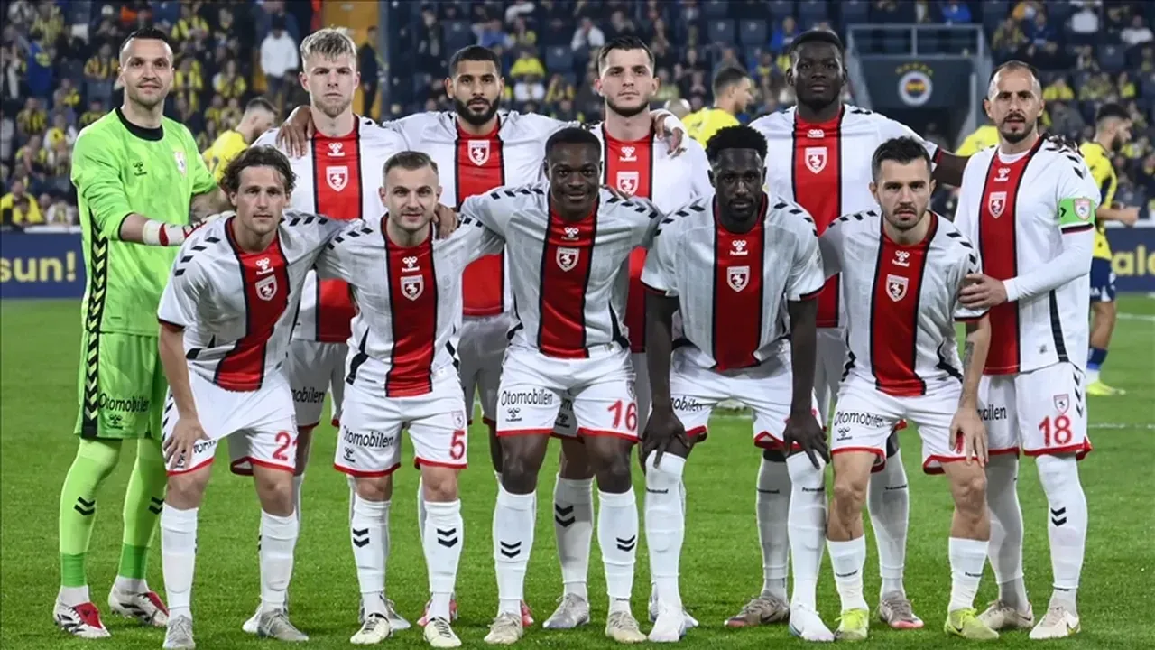 Galatasaray-Samsunspor maçı hangi kanalda, nerede izlenir, saat kaçta? İlk 11 heyecanla bekleniyor