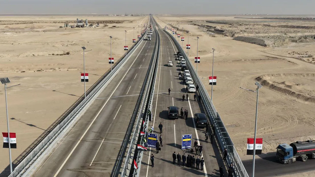 Irak'tan Türkiye'ye uzanan 'Kalkınma Yolu Projesi'nin ilk etabı açıldı