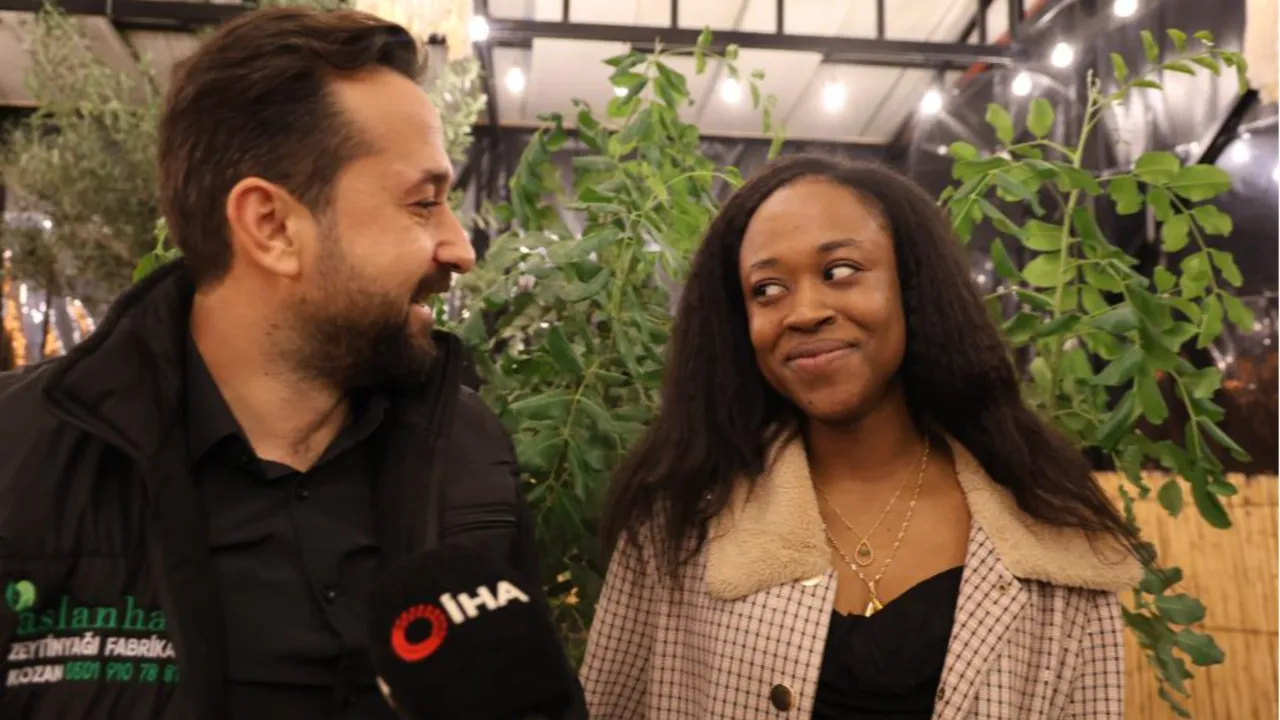 Adanaya Afrikalı gelin! En çok şaşırdığı geleneği açıkladı