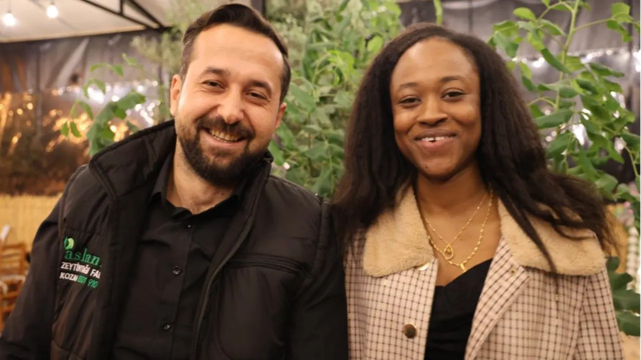 Adanaya Afrikalı gelin! En çok şaşırdığı geleneği açıkladı