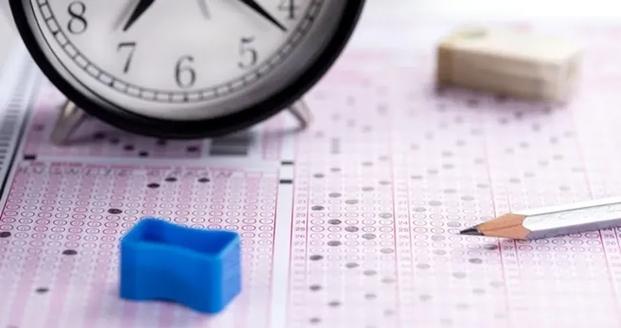 AÖF kalem silgi veriliyor mu? Sınav öncesi detaylar sorgulanıyor!