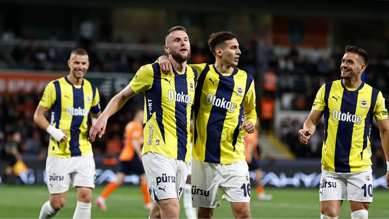 Başakşehir-Fenerbahçe maçı hangi kanalda, ne zaman? Canlı yayın bilgileri netleşti!