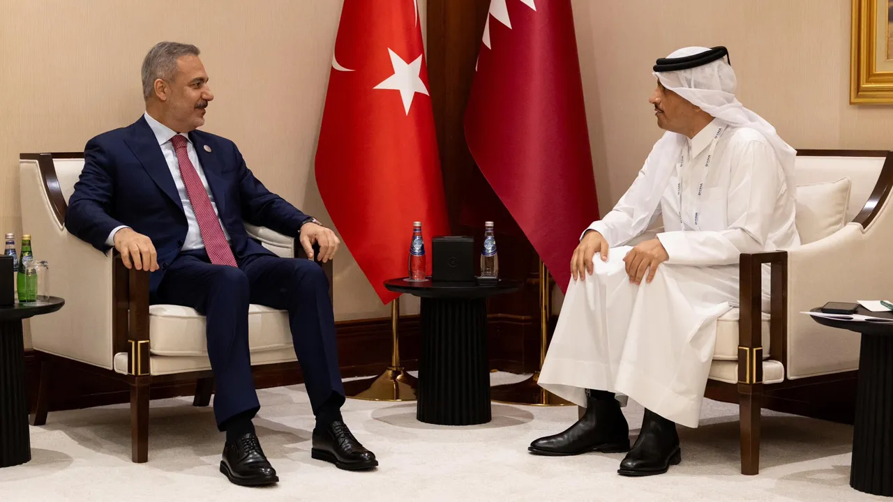 Dışişleri Bakanı Fidan, Katarlı mevkidaşı ile görüştü