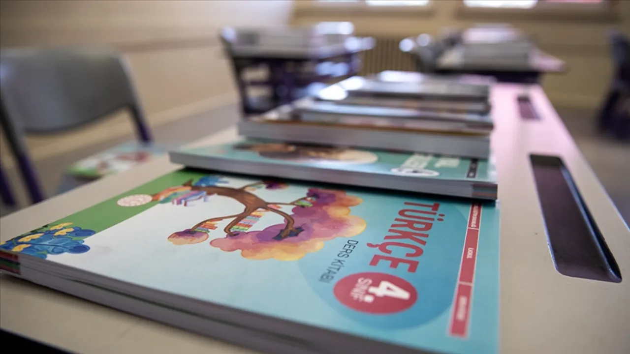 Eğitime 5 yılda 4,5 trilyon lira harcandı