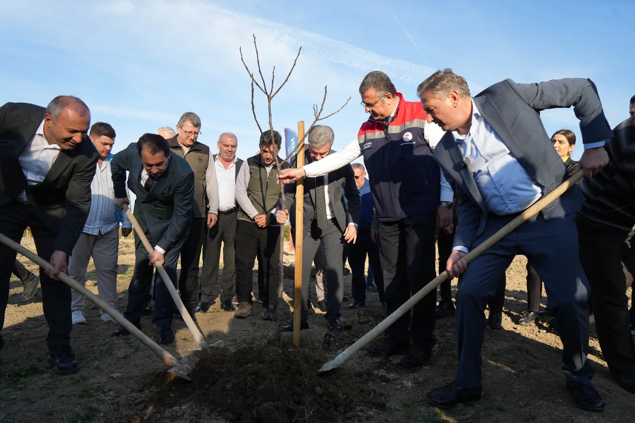 Karadenizin en büyük projesi! 50 milyon TLlik gelir kız öğrencilerine burs olacak