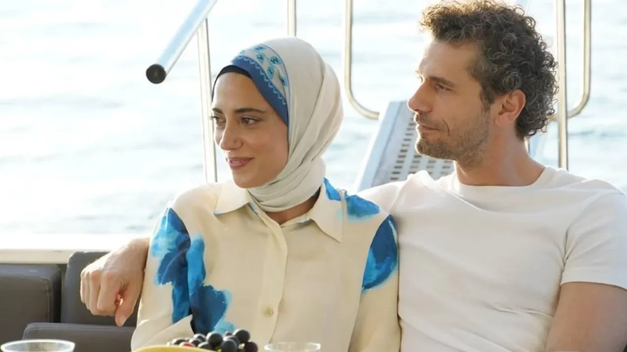 Kızılcık Şerbeti Rüzgar mı, Umut mu geri dönecek, Nursema kiminle mesajlaşıyor?