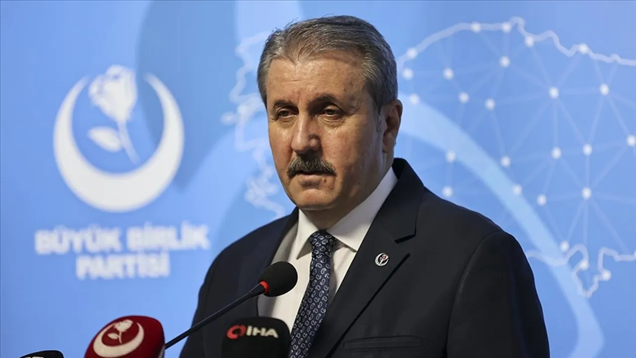 Mustafa Destici kimdir, nereli, hangi partiden? Mustafa Desticinin hayatı ve biyografisi