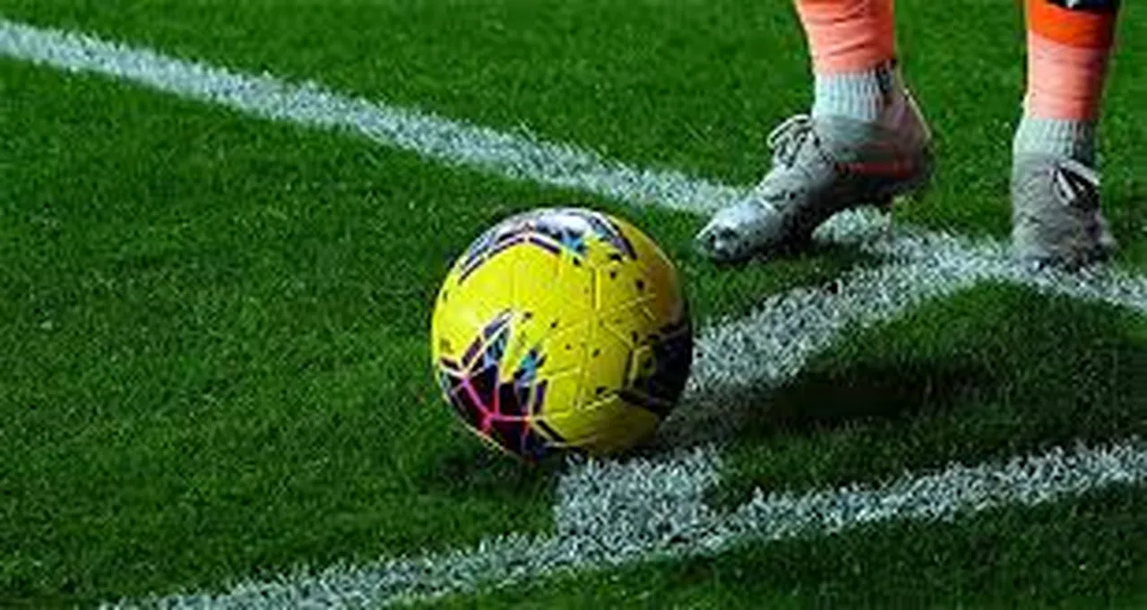 Avrupa’nın önde gelen gazeteleri tarafından “kriz”, “skandal” ve “tarihî sarsıntı” başlıklarıyla dünyaya duyuruldu