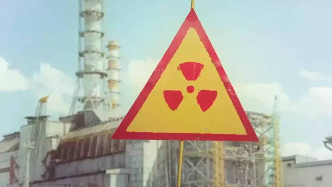 UAEA duyurdu: Çernobi'de koruyucu kalkan çöktü
