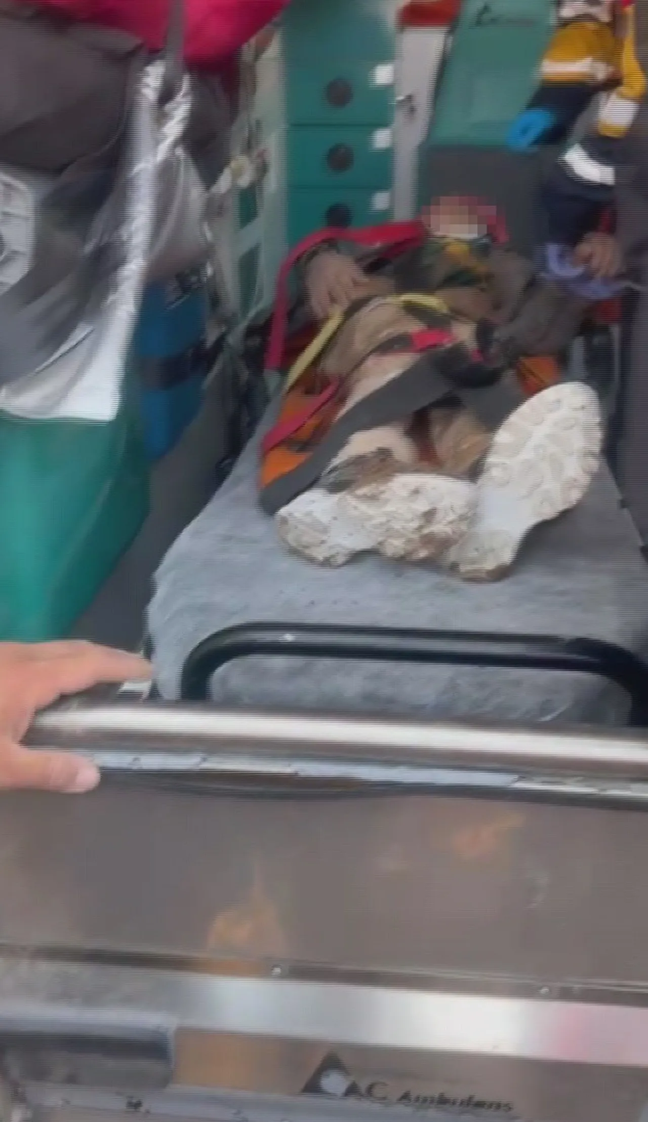 Dehşete düşüren olay! 10 yaşındaki çocuk toprağa gömülü halde bulundu