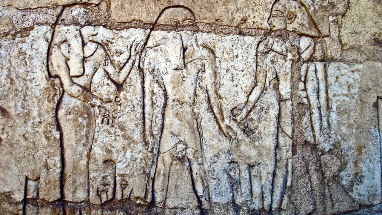 Devasa hazine 3 bin yıllık sırrı ortaya çıkardı! Mısır Firavunu başka bir mezara gömüldü