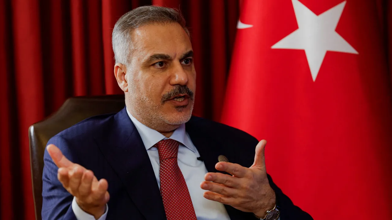 Dışişleri Bakanı Fidan Yunan basınına konuştu! 