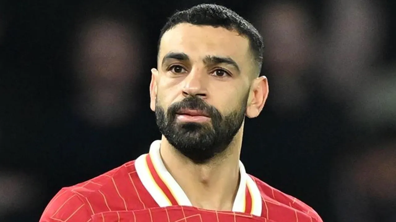 Galatasaray ile anılan Salah gemileri yaktı: Hayal kırıklığına uğradım, veda edeceğim