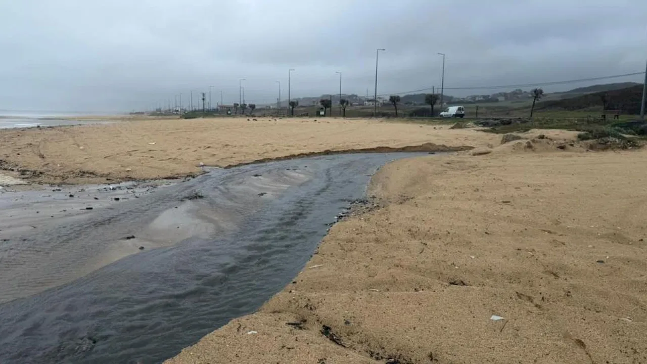 İstanbul'da tepki çeken görüntü: Atık su doğrudan denize akıyor!
