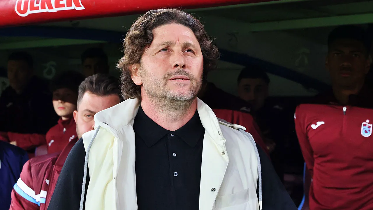 Trabzonspor, Göztepe karşısına ikincilik için çıkıyor: Fatih Tekke'nin 11'i belli oldu