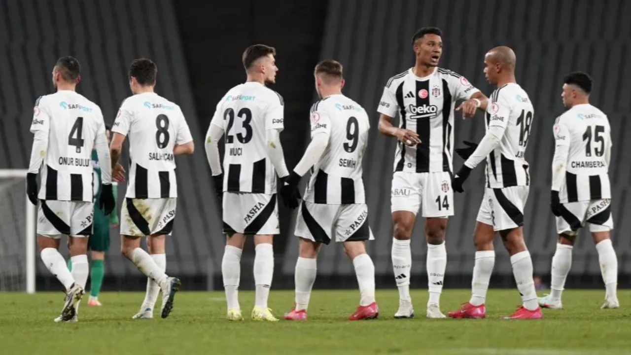BEŞİKTAŞ'A DÖNÜYOR