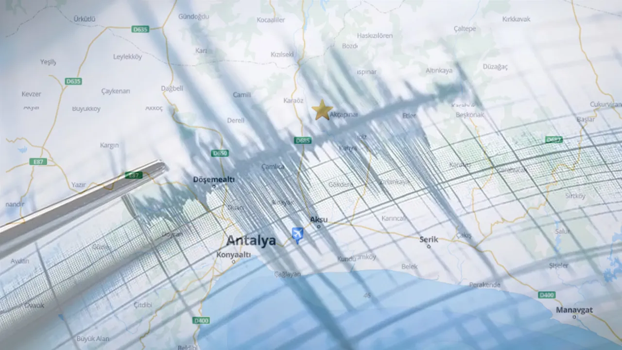 Antalya'da korkutan deprem! Çevre illerde de hissedildi