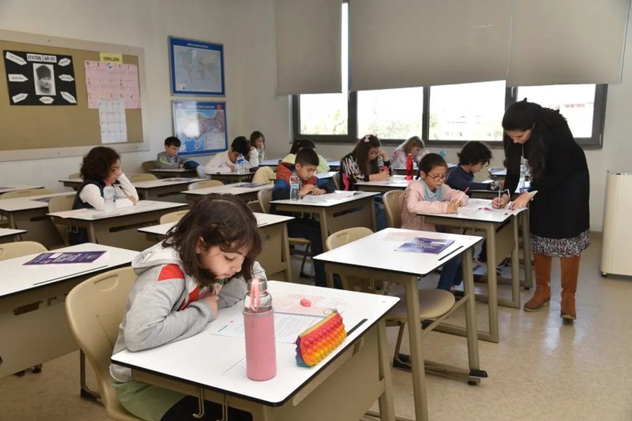 Antalya'da okullar tatil mi? 8 Aralık Antalya son dakika deprem sonrası merak edildi!