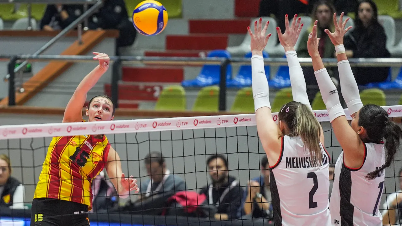 Beşiktaş'tan sert tepki: Olayların baş müsebbibi Göztepe taraftarıdır