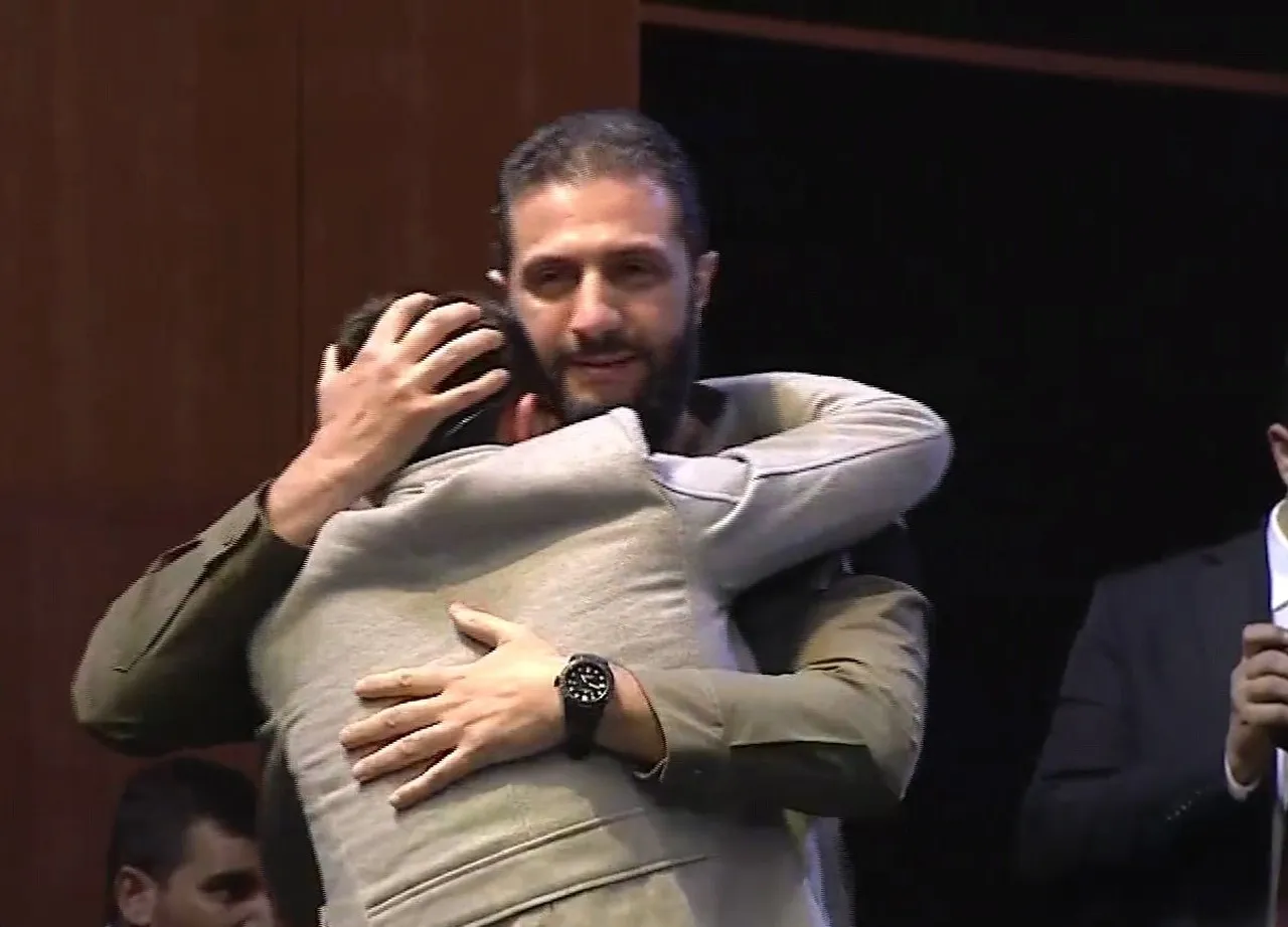 Suriyeli Ali yıllar sonra Şara ile buluştu