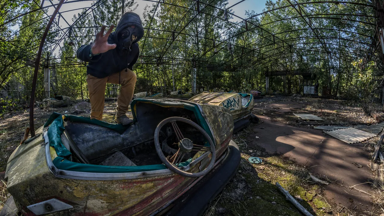 Çernobil'deki köpeklerin renginin maviye dönmesinin nedeni ortaya çıktı