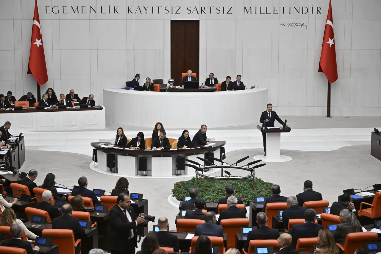 Cumhurbaşkanı Yardımcısı Yılmaz'dan OVP açıklaması: 2026, en kritik yıl olacak