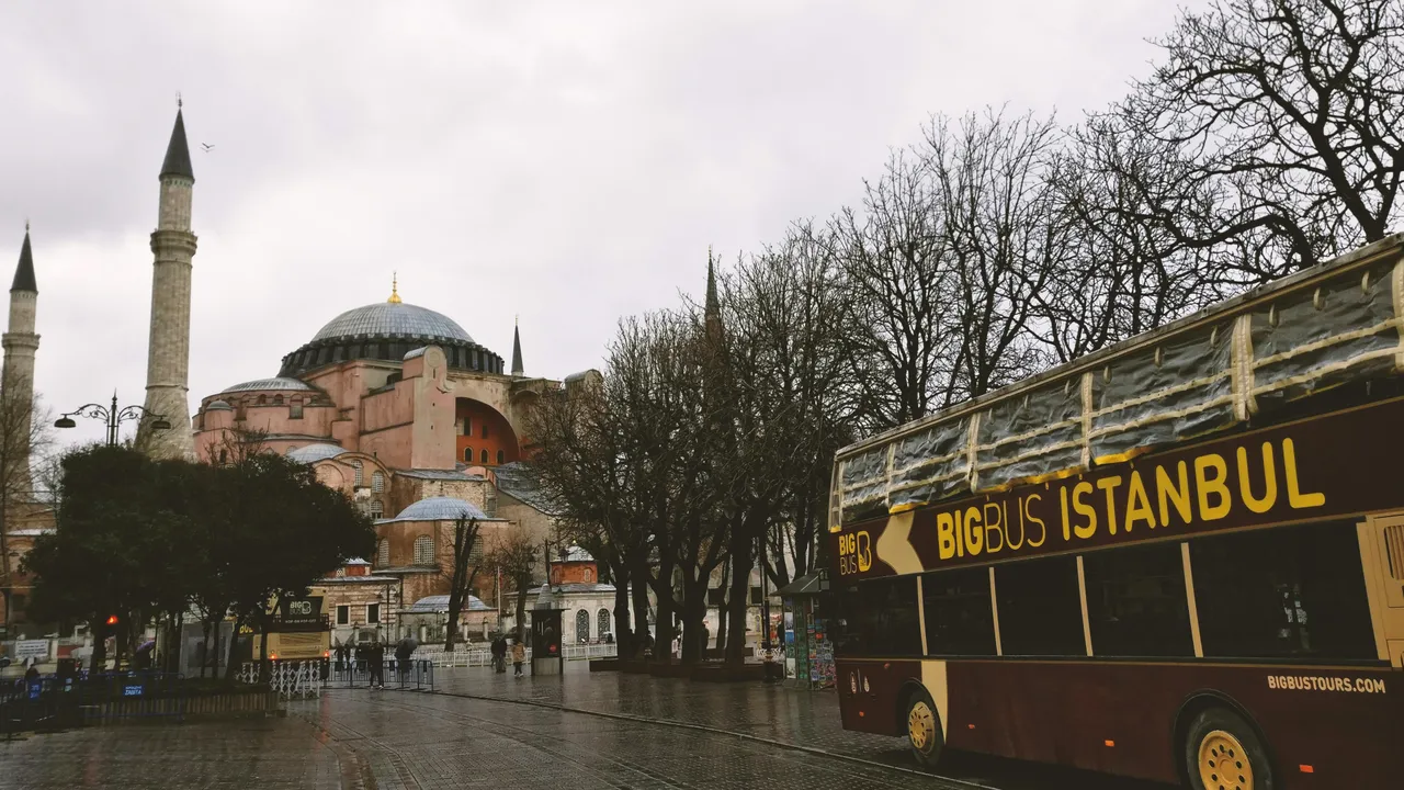 Dünyanın en çok ziyaret edilen 10 şehri açıklandı: İstanbul ve Antalya zirvede