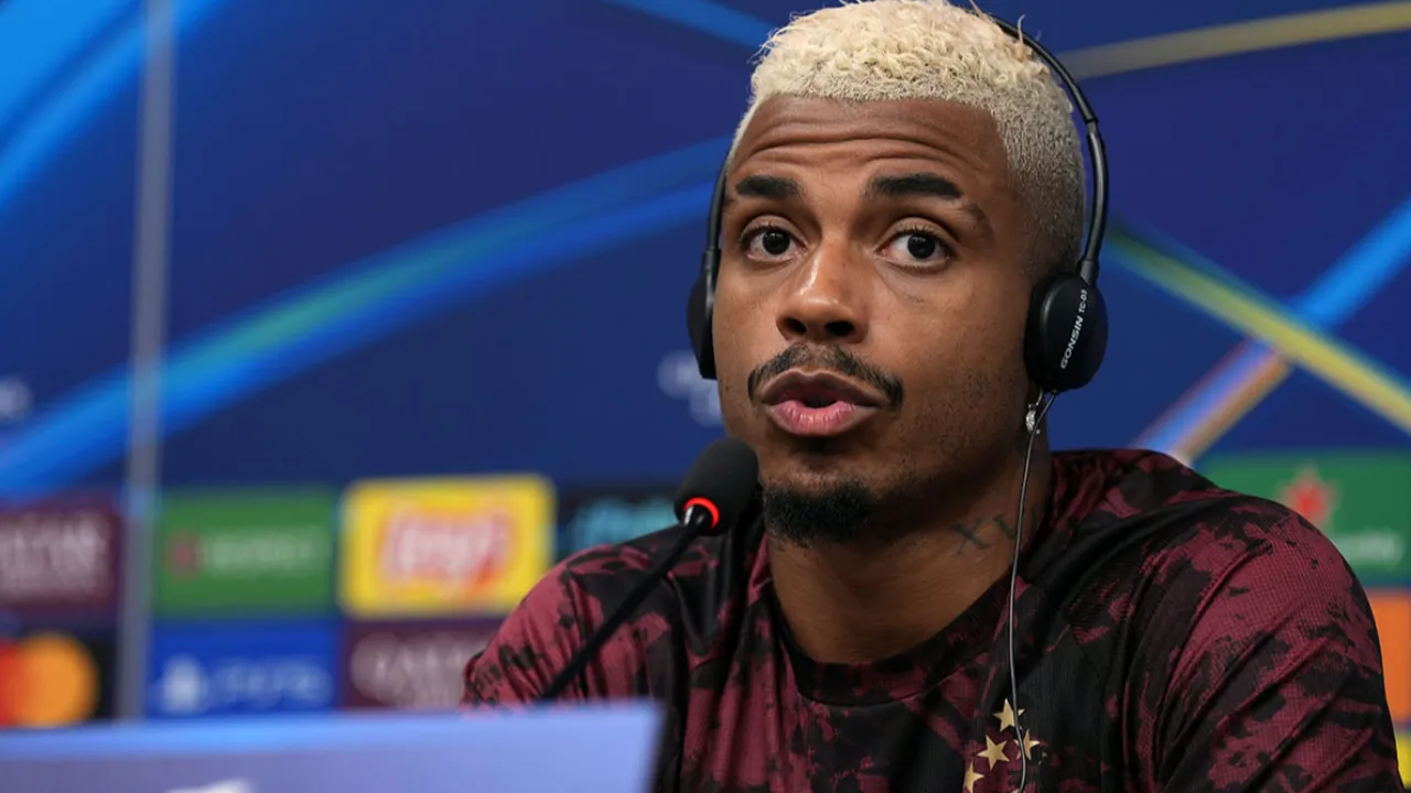 Galatasaray'da Lemina paniği: Monaco maçında yok, Gabon'un Afrika Kupası kadrosunda