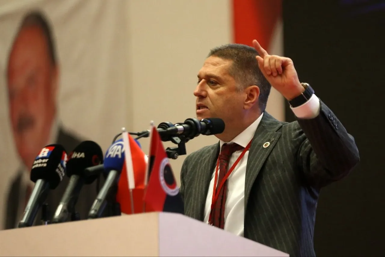 Haydar Arda Çakmak (Fotoğraf: Gençlerbirliği Kulübü)