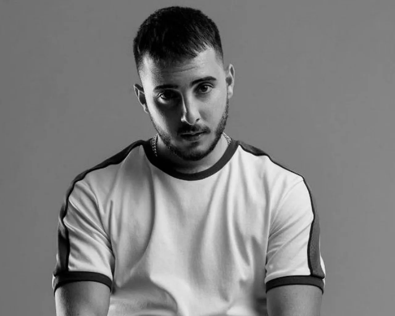 "Ati242" olarak tanınan rapçi Atilla Serin