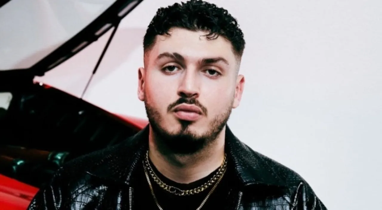 Blok3 ismiyle tanınan rapçi Hakan Aydın