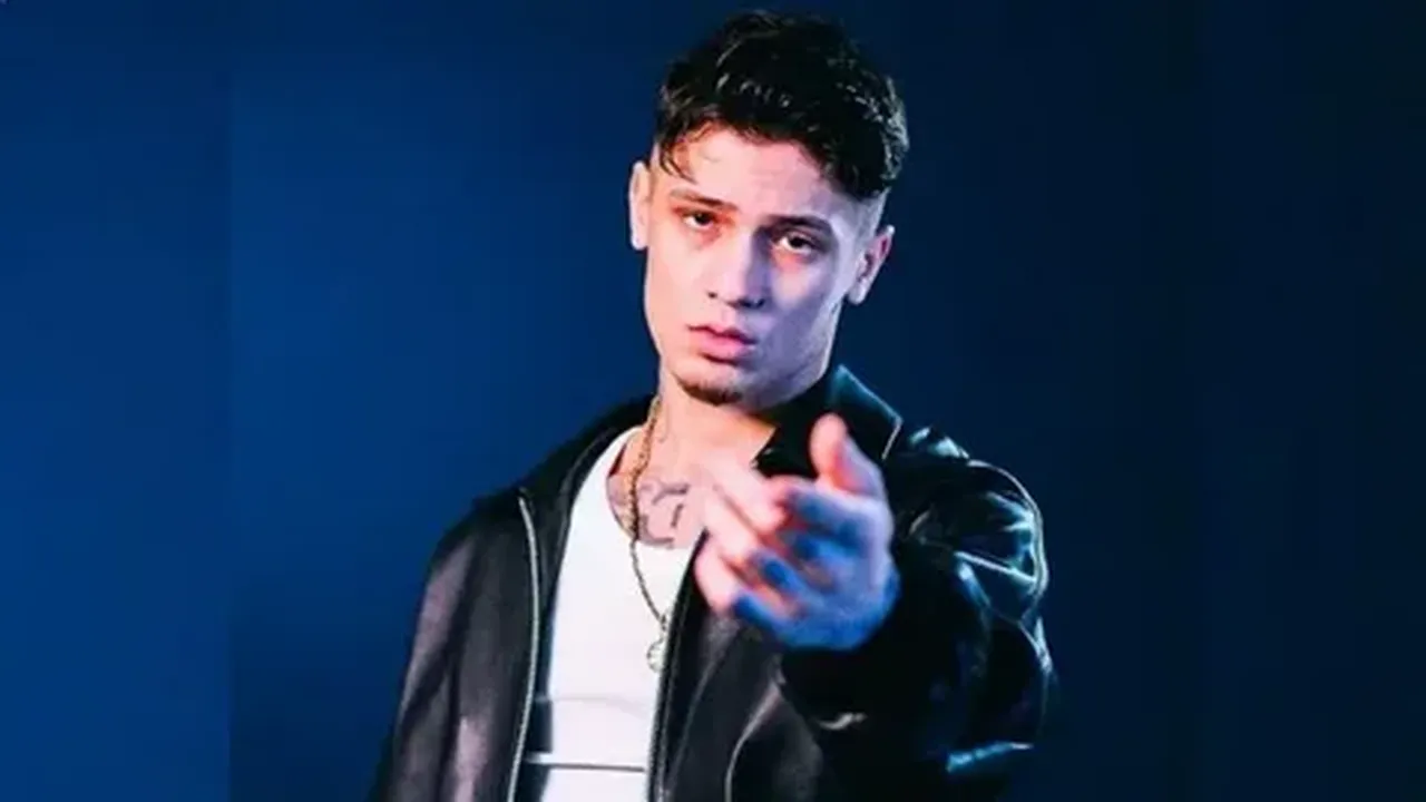 Çakal ismiyle bilinen rapçi Emirhan Çakal