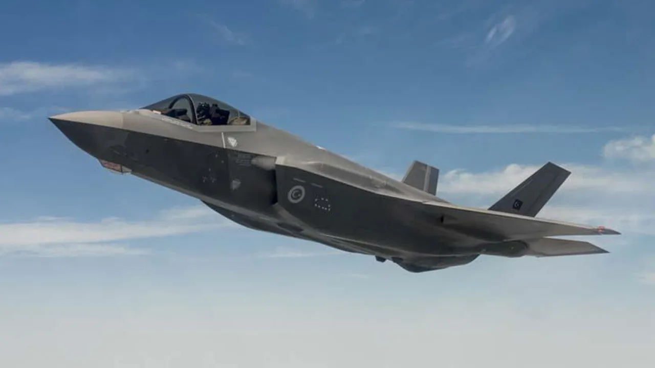Hollanda'da büyük panik! F-35'ler 'acil' koduyla havalandı